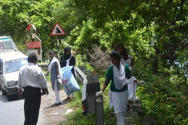 Sweep-Bluemountain-–-Cleaning-of-Plastics-from-Kallar-to-ooty-2